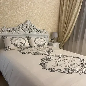 30 Bed & Breakfast