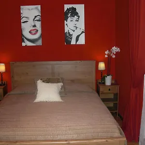 La Maison Blanche Bed & Breakfast