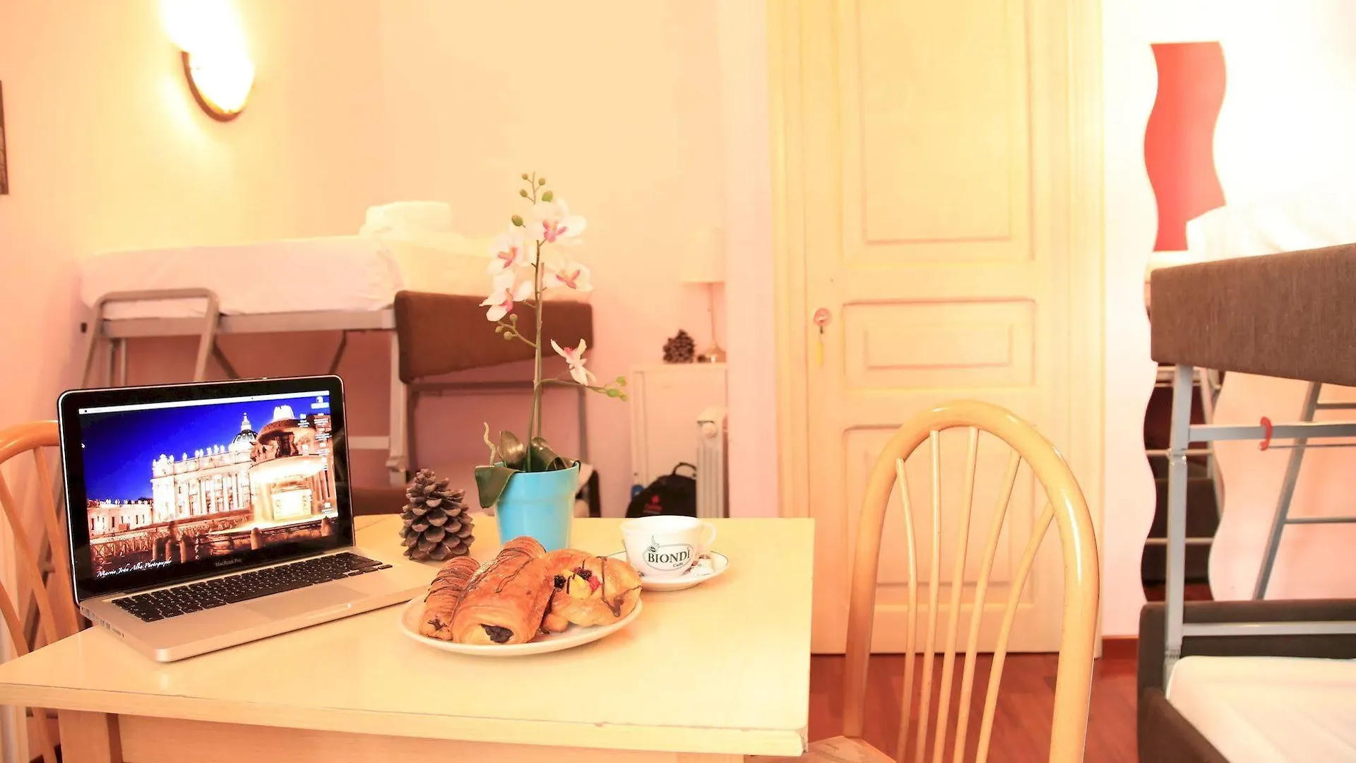 Nika Hostel Roma